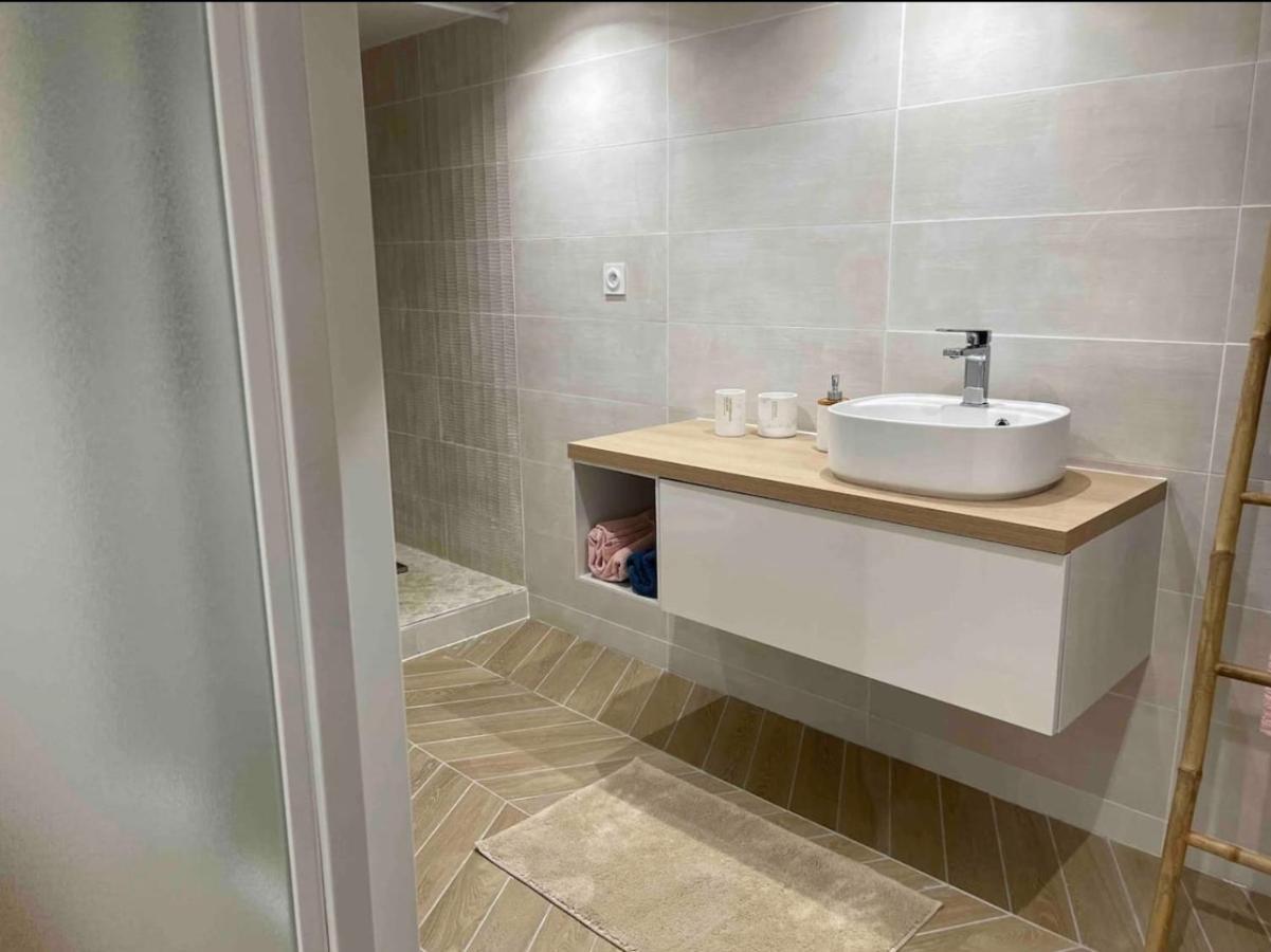 Le Duplex - Gare / Tram / Netflix Apartman Fontaine  Kültér fotó